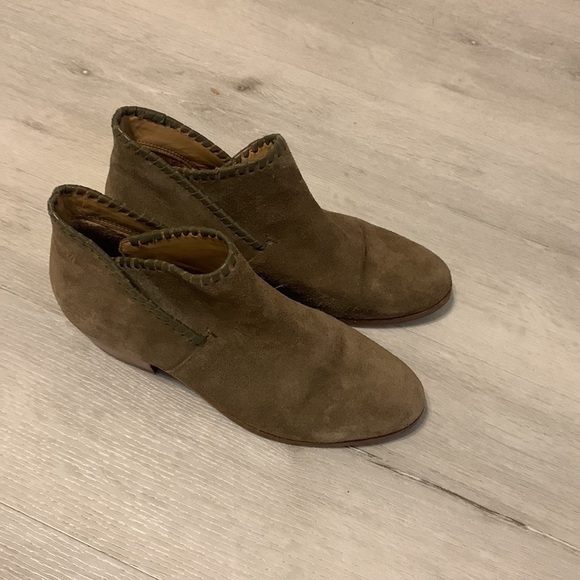 Jack‎ Rogers Suede Booties Size 7.5 brown - Picture 9 of 10